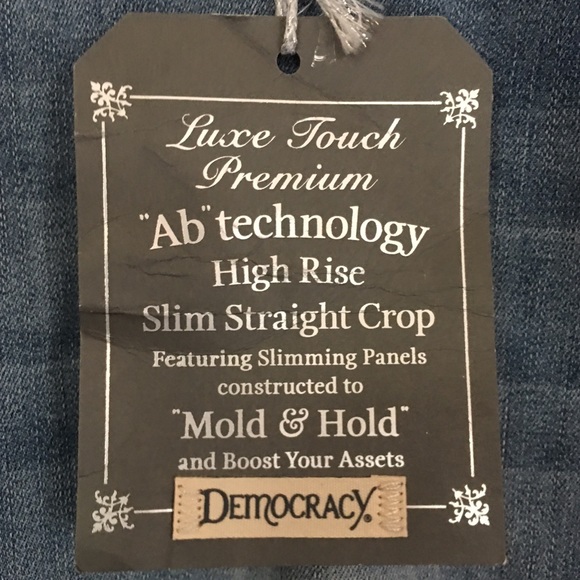 NWT Democracy High Rise Slim Straight Crop - Picture 9 of 12